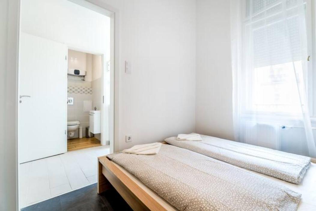Hi-Bp Sunny Home Apartments In The Heart Of 布达佩斯 外观 照片